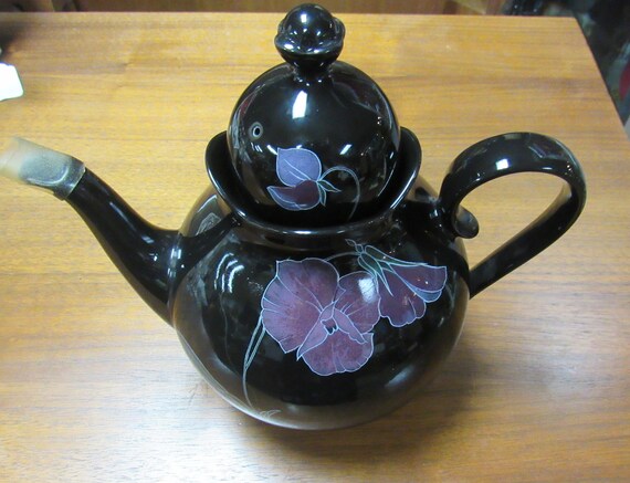 Mikasa Tango Teapot