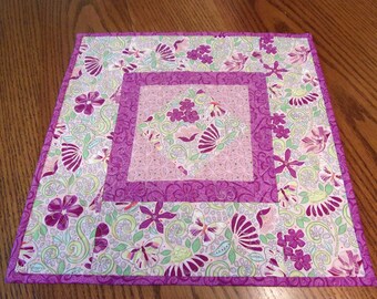 Quilted Spring Table Topper, Quilted Table Top, Floral Table Topper, Patchwork Topper, Table Quilt, Quilted Table Runner, Quilt, Gift