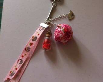 Keyring in cupcake pink, polymer clay