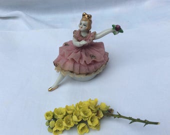 Vintage China Ballerina