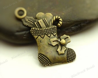 8 Christmas Stocking Charms (Double Sided) 22x12mm Antique Bronze Tone Metal - Christmas Stocking Pendants - BL1
