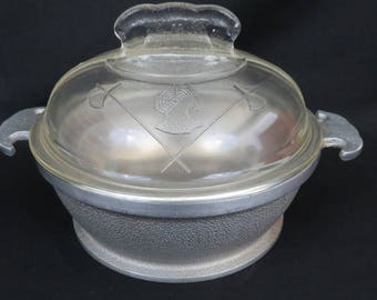Vintage Guardian Service Round 1 Quart Casserole with Glass Lid - 6 3/4" x 2 1/2" Covered Hammered Aluminum Pot Pan
