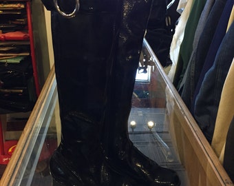 Deadstock women's 1970s vinyl go-go boots size 5