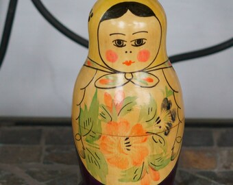 Vintage Russian Nesting Dolls C 1966