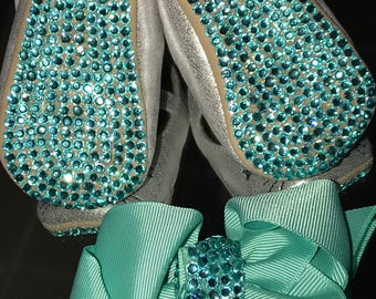 Custom Crib Shoes & Bow