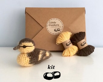 Duckling Crochet Kit / Crochet Duckling DIY Kit Craft Kit Amigurumi Kit Bird Chick Ornament Decoration Pattern / Easter Gift for Crocheter