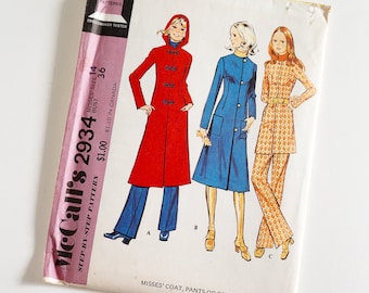 HTF Vintage 1970s Womens Size 14 Coat, Pants or Pantsuit McCalls Sewing Pattern 2934 FACTORY Folds / b36 w27