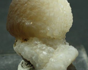Chalcedony Balls, Mineral Specimen for Sale