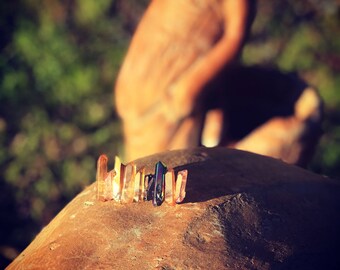 Bronze aura quartz crystal mini crown clip