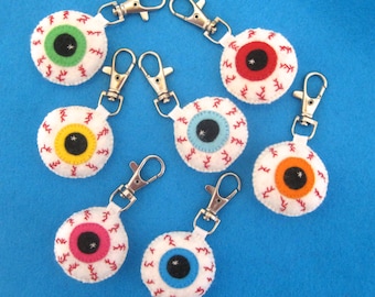 Halloween Charms - Eyeball Keychain - Eyeball Charm - Halloween Party Favors - Creepy Bag Charm - Halloween Keychain