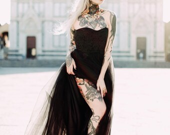 BLACK WEDDING DRESS, alternative wedding dress, sweetheart lace wedding dress, non traditional wedding dress, black strapless tulle dress
