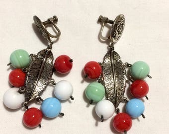 Screw clips pendants form sheet with 7 colorful glass beads