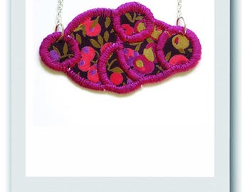 Necklace cloud in liberty Wiltshire plum
