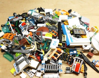 Two Pounds 6 Ounces Lego Legos Specialty Pieces Parts Huge Variety of Styles Sizes