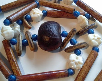 Vintage seed pod necklace