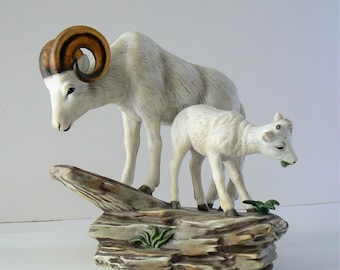 Homco Big Horn Sheep with Kid Figurine, 1984 Masterpiece Porcelain Figurine Mountain Goat and Kid, Ram win Baby Goat Figure