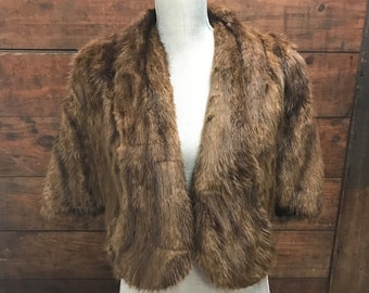 Vintage 70's Brown Fur Cape, Vintage Fox Fur Stole, Wedding Stole, Brown Fur Capelet