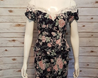 Vintage, 80's, Jessica McClintock navy floral dress/ fitted & structured, Size 4