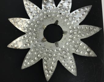 Antique TIN CHRISTMAS TREE Light Reflectors No566 Antique TIN CHRISTMAS TREE Light Reflectors No566