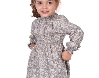Langärmliges Kleid mit Blumenmuster