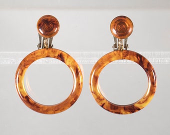 Vintage 1960s Earrings | 60s Tortoiseshell Brown Plastic Hoops Clip On Earrings