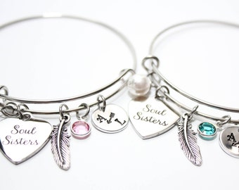 soul sisters bracelet, soul sisters bangle, soul sisters jewelry, soul sisters initial bracelet, soul sisters initial jewlery, sister gift