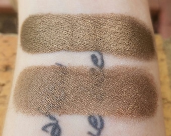 Wolf Cub - Reddish Chesnut Brown, Mineral Eyeshadow, Mineral Makeup, Vegan