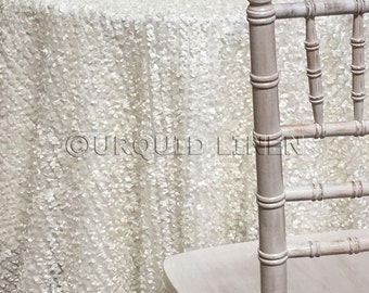 Mini Petals On Mesh in Ivory - Ideal for Events, Parties & Home Decor