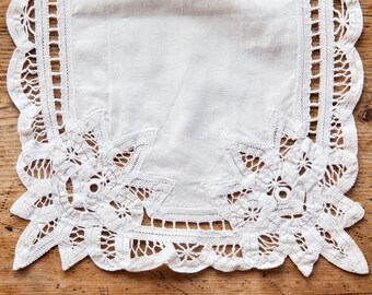 Battenburgh Lace Doilies (set of 4)