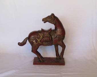 vintage wooden sculpture presenting a horse. Horse art - horse sculpture - Horse decor - Vintage horse sculpture - Wooden decorative horse