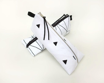 White pencil pouch, Black triangle pencil case, Trousse, Zippered pencil case, Black and gold triangle fabric, Pen holder, Back to school