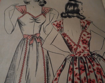 Vintage 1940's Hollywood 1353 Pinafore Dress Sewing Pattern Size 14 Bust 32
