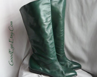 Vintage Flat Pixie Slouch Boots Leather / size 8 m Eur 38 .5 UK 5 .5 / OLIVE GREEN Cuff Slouchy Knee 90s Brazil