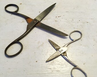 Set of two reclaimed scissors both in working condition - crafting scissors - sewing scissors