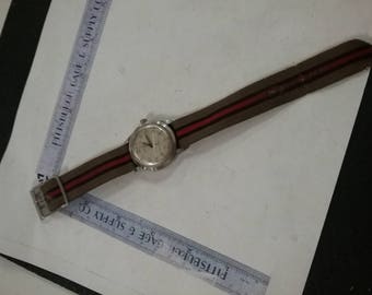 Crysler incabloc mens watch needs new crystal untested