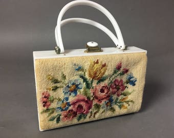 Vintage purse / vintage 60s purse / needlepoint purse / floral purse / lucite purse / vintage handbag / vintage bag /