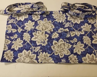 Blue Floral All Over Waitress/Server/Vendor/Half/Waist/Waiter/Teacher/3 Pocket Apron