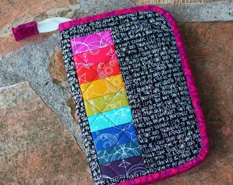 Design Your Own Zip Organizer | Zip Around Wallet