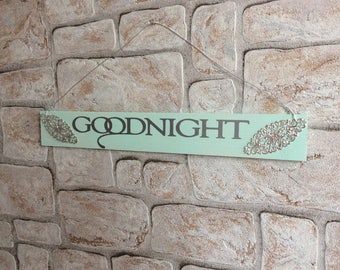 Decorative wooden sign "Goodnight"