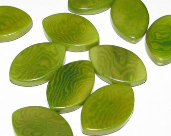 Six Lime Green Tagua Nut Beads, Oval Eyes, Eco Friendly Beads, Natural Beads, Organic Beads, Vegetable Ivory Beads, EcoBeads