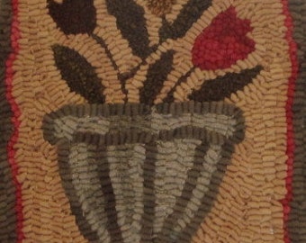 Farmhouse Flowers Primitive Hooked Rug