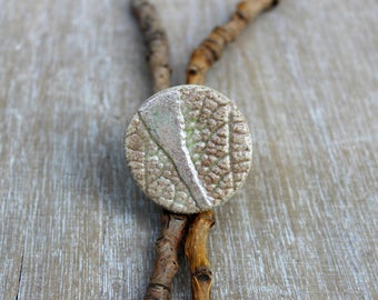 Botanical ring, nature inspired ring, leaf pattern ring, green round ring, large ring, ceramic ring, mother gift, gift for woman 25 dollars,