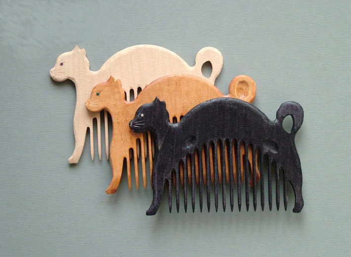 Wooden Comb Cat Hand Carved Natural. One of your choice. Head