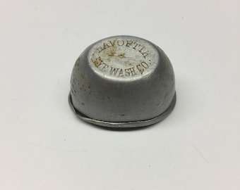 1920 LAVOPTIK Eye Wash Co. ~ Aluminum Eye Bath Cup