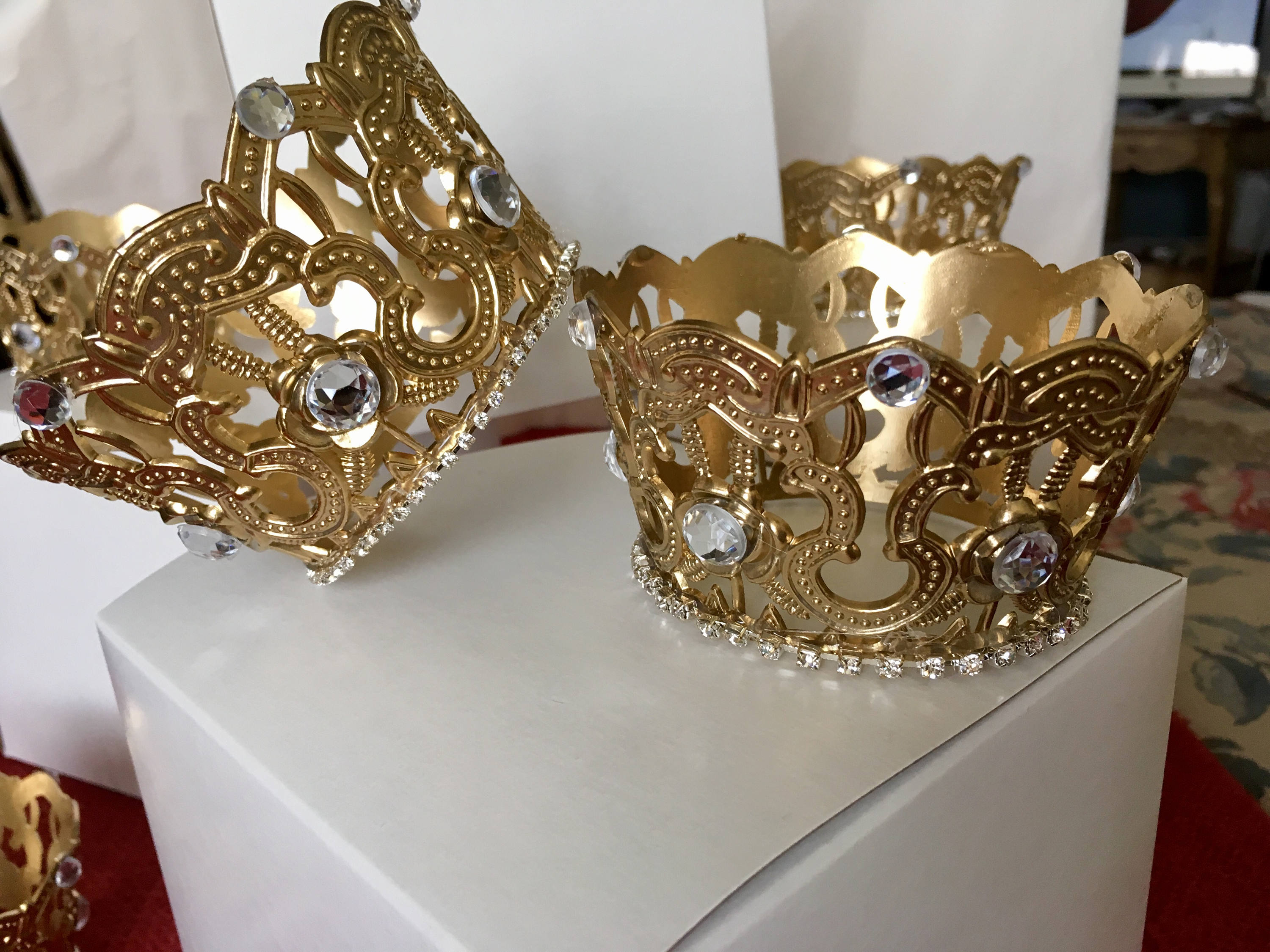 4pc Crowns, crown centerpieces, royal wedding, royal birthday, princess