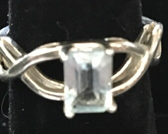 925 silver and topaz ring size 6 1/4