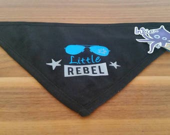 Baby gift: Bandana with push buttons