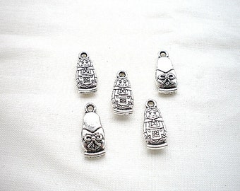 5 charm matriochka 18x8