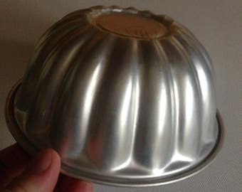 vintage retro alluminium jelly jello mold mould
