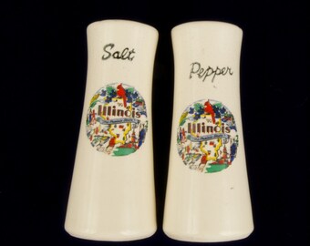 Vintage Illinois Souvenir Salt and Pepper Shakers